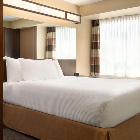 Microtel Inn And Suites By Wyndham Weyburn Exterior foto