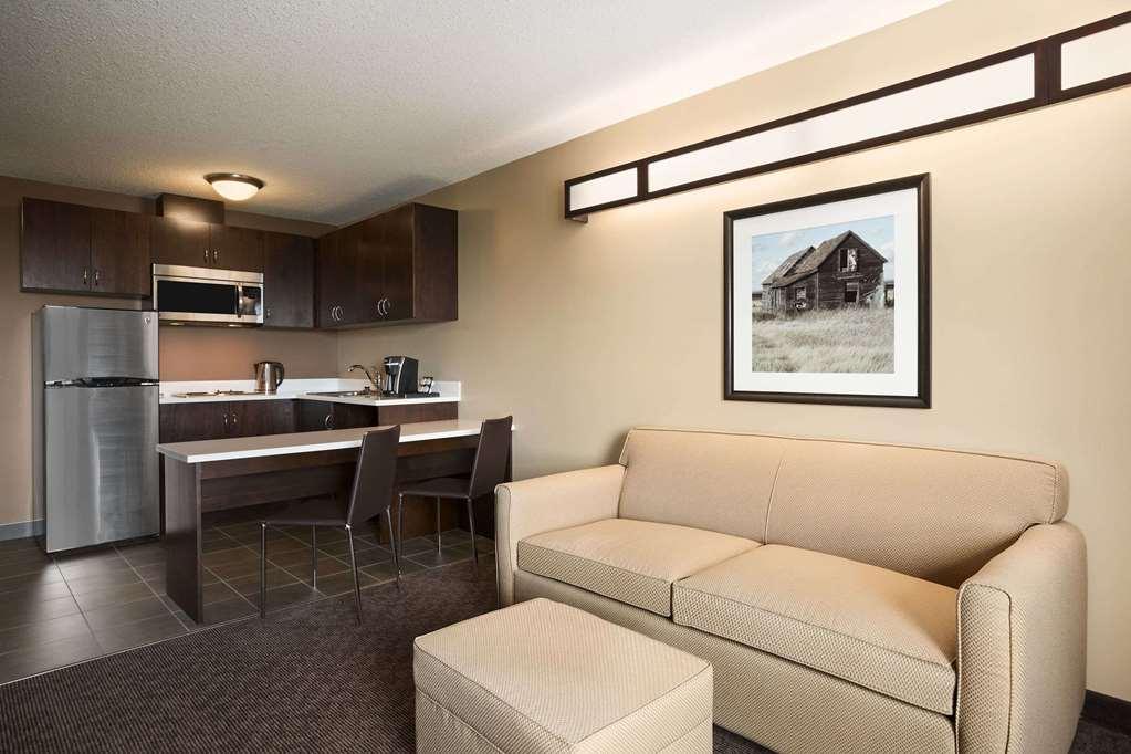 Microtel Inn And Suites By Wyndham Weyburn Zimmer foto