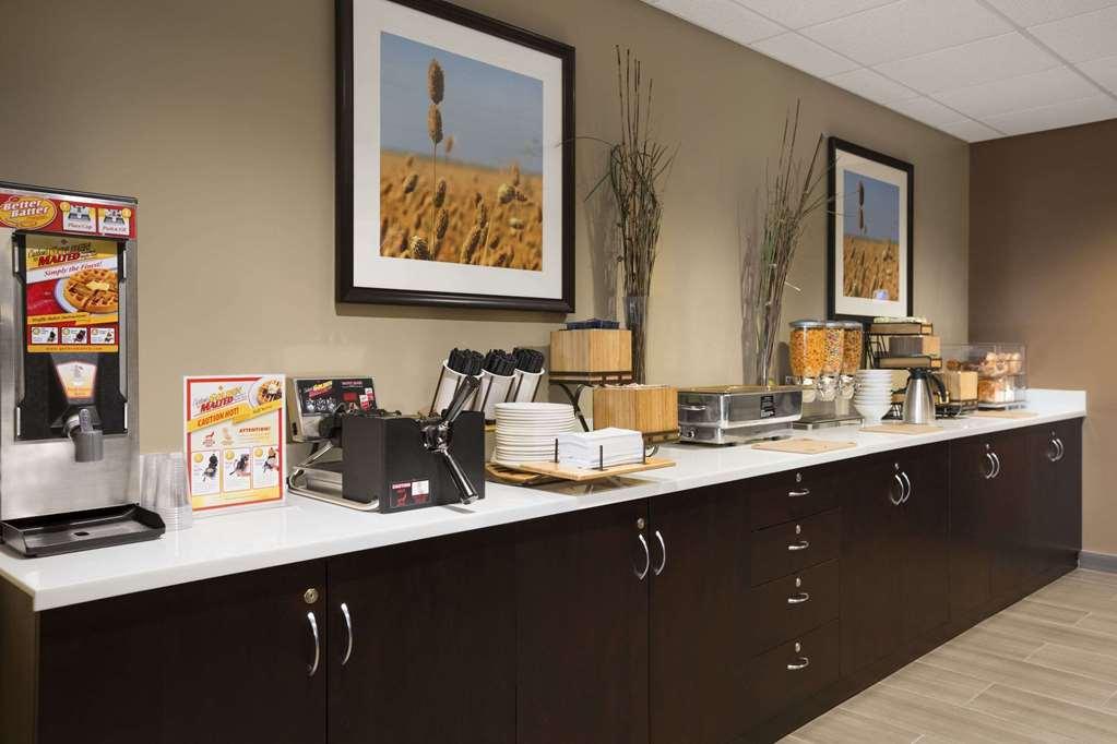 Microtel Inn And Suites By Wyndham Weyburn Einrichtungen foto